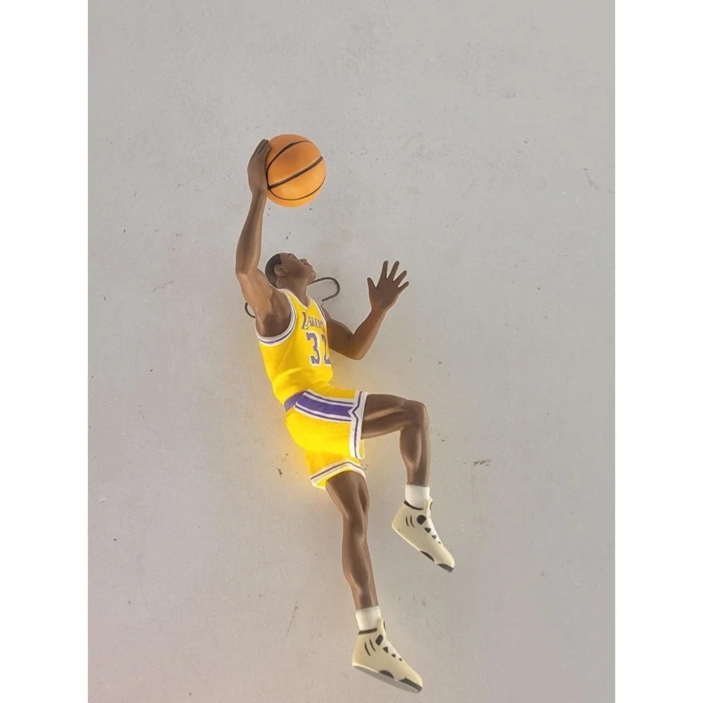 Hallmark Keepsake Magic Johnson Hoop Stars Ornament 1997 Lakers w/ Box
